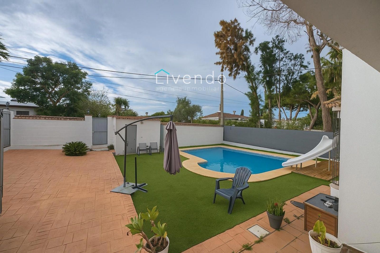 Swimming pool of House or chalet for sale in Chiclana de la Frontera  with Air Conditioner and Swimming Pool