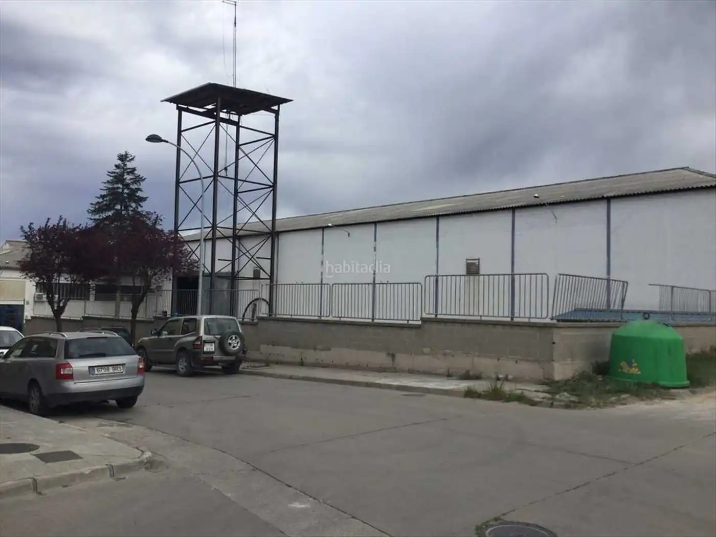 Industriegebäude zur Miete in Carrer de Rafael Casanova 1, imagen 2