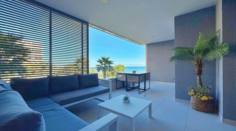 Foto 2 de Apartament en venda a Calle del Tornado, Punta Prima, Alicante