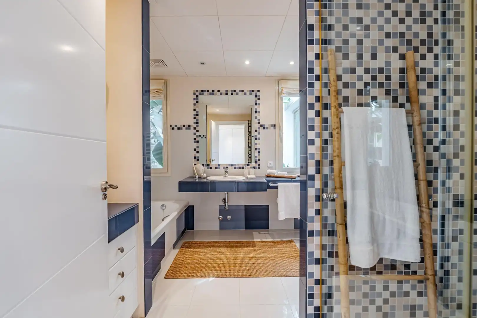 Baño de Casa o chalet en venta en Altea con Aire acondicionado, Calefacción y Jardín privado