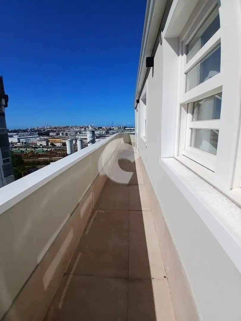 Terrassa de Pis en venda en A Coruña Capital  amb Calefacció, Terrassa i Balcó