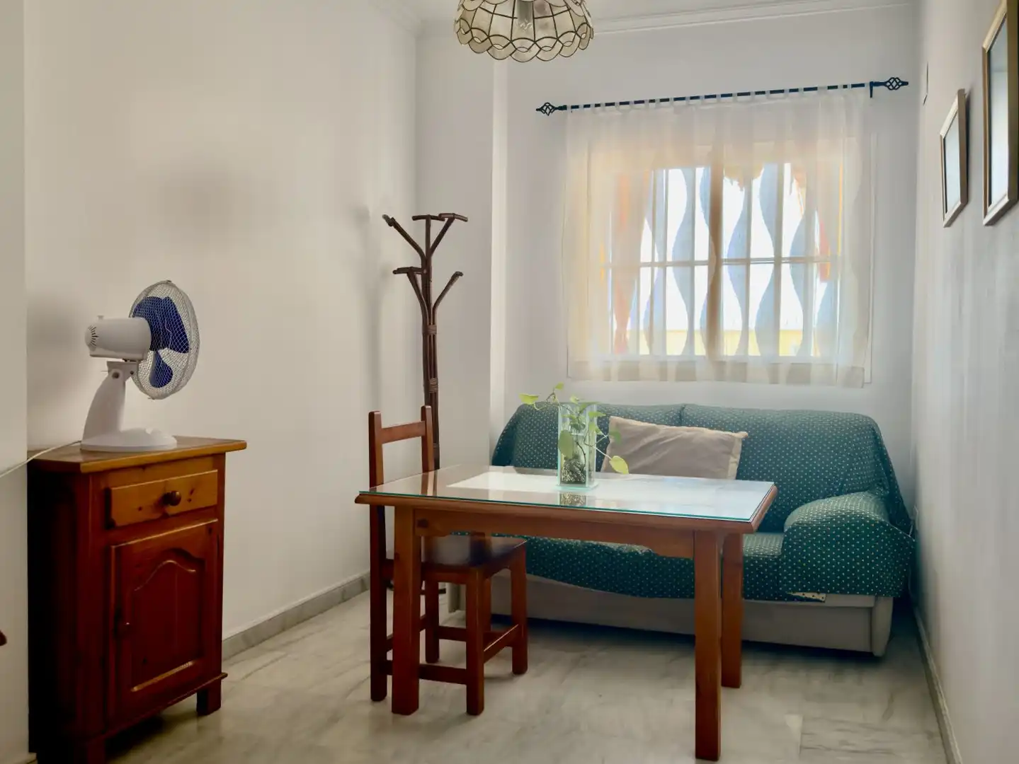 Sala de estar de Casa o chalet en venta en Mairena del Aljarafe con Aire acondicionado, Calefacción y Terraza