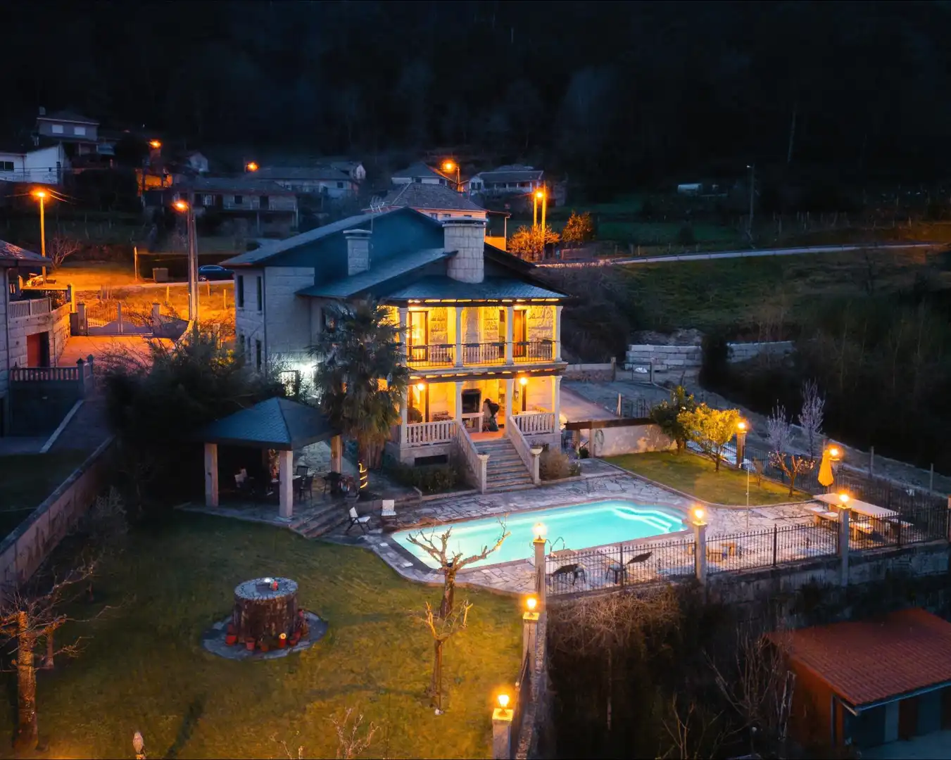Piscina de Casa o chalet en venta en Padrenda con Calefacción, Jardín privado y Terraza