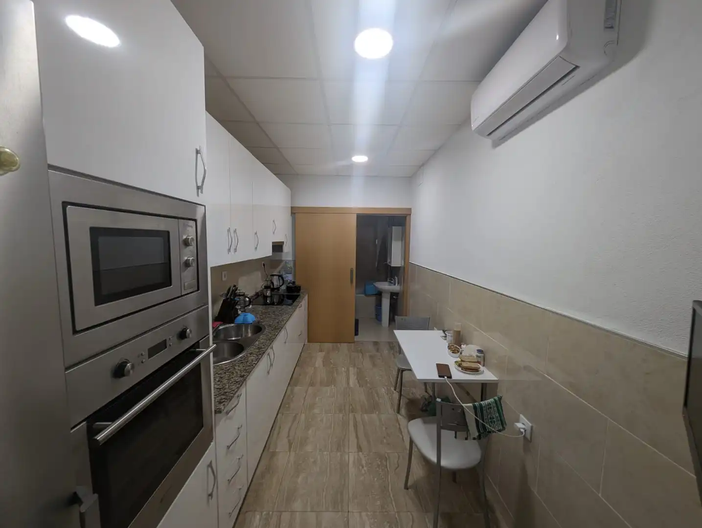 Casa en venda a Calle Almendro 35