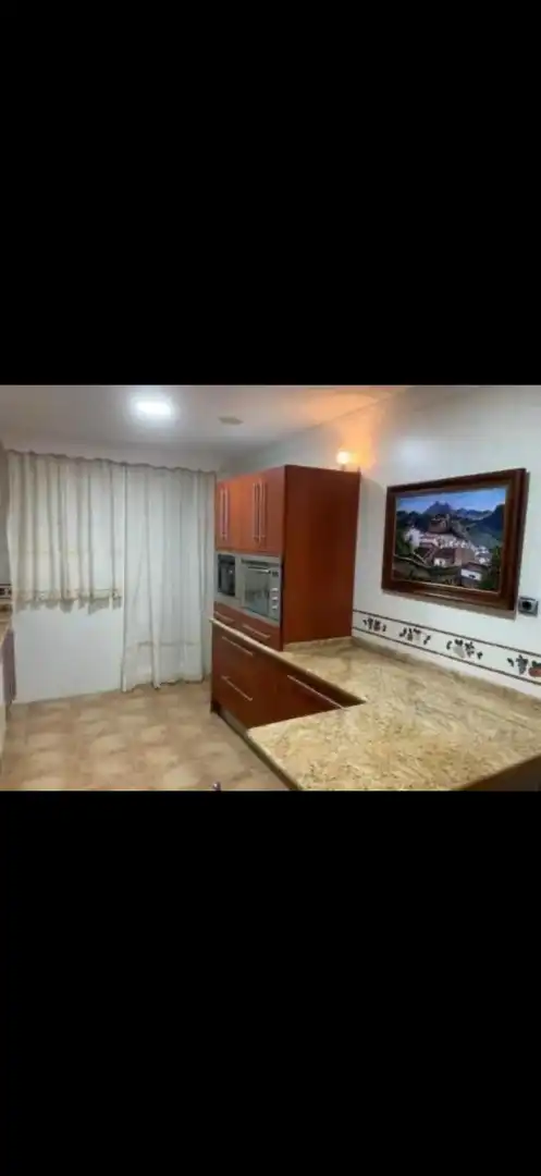 Cocina de Ático de alquiler en Marbella con Calefacción, Jardín privado y Piscina