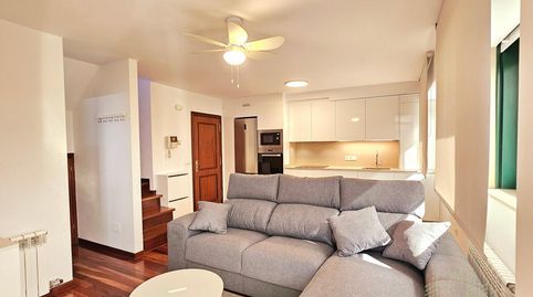 Foto 4 de Dúplex de alquiler en Rúa Viorneira, O Milladoiro, Ames
