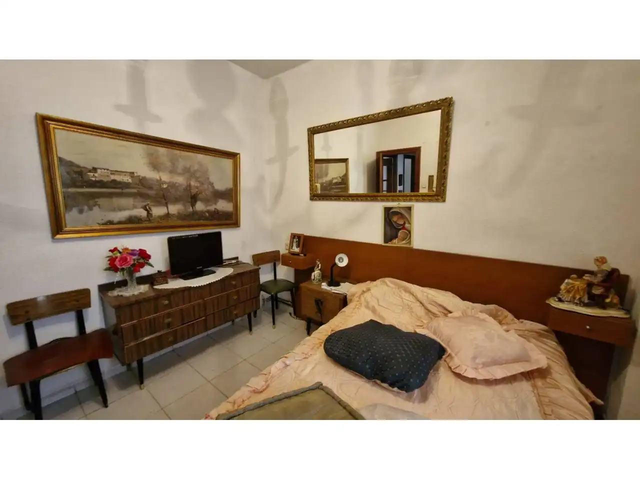 Habitación de Piso en venta en  Logroño con Calefacción, Terraza y Balcón