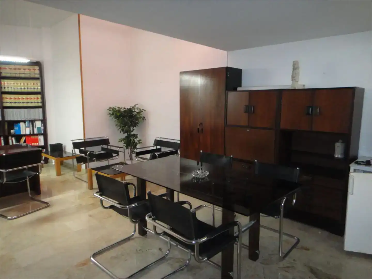 Esszimmer von Büro zur Miete in  Palma de Mallorca