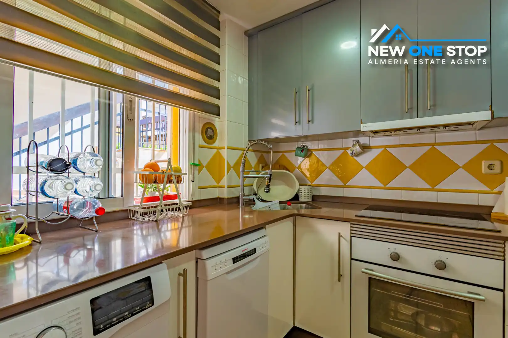 Appartement compact avec piscine à vendre à Avenida Medina Azahara, imagen 7