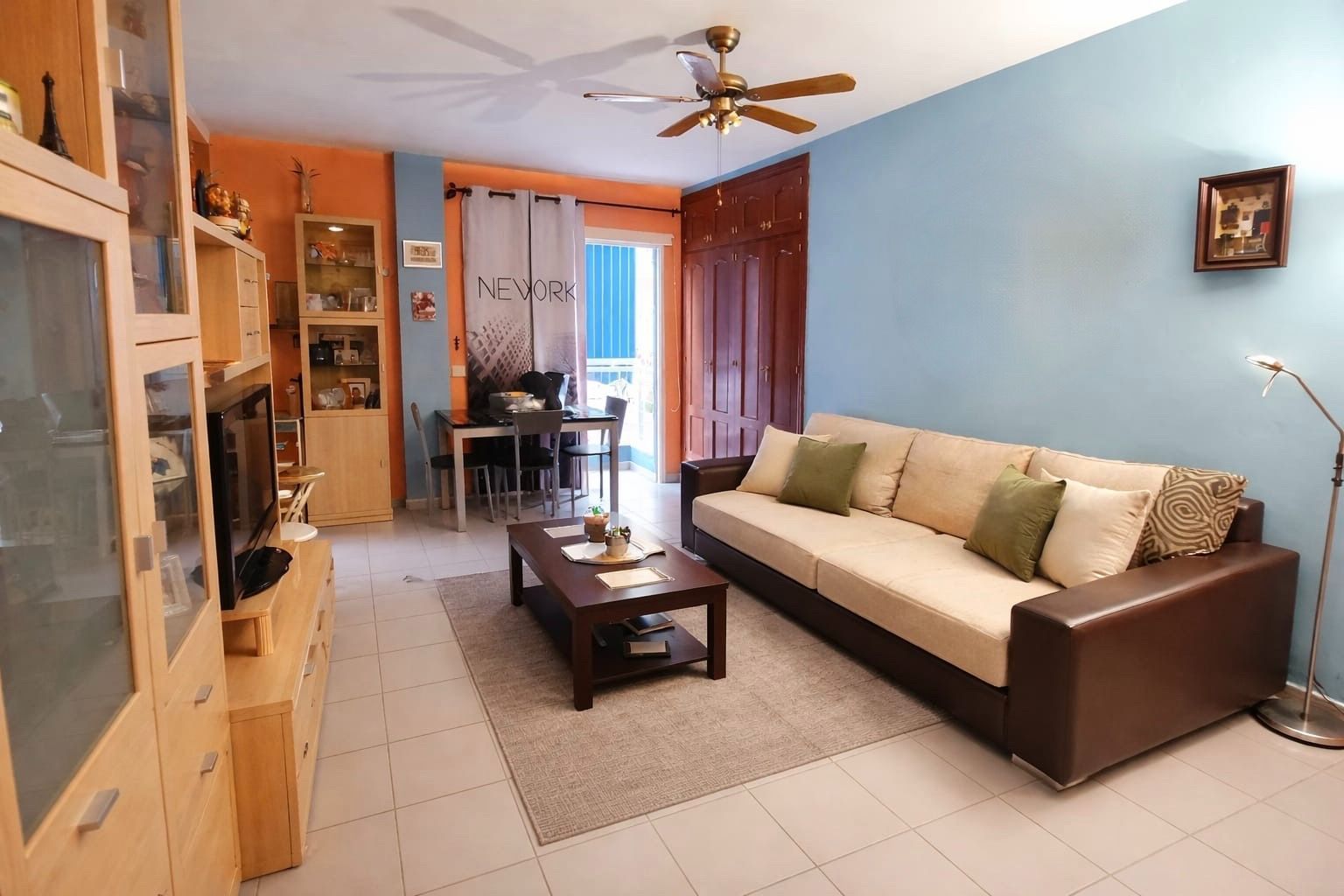 Sala de estar de Piso en venta en Santiago del Teide con Amueblado