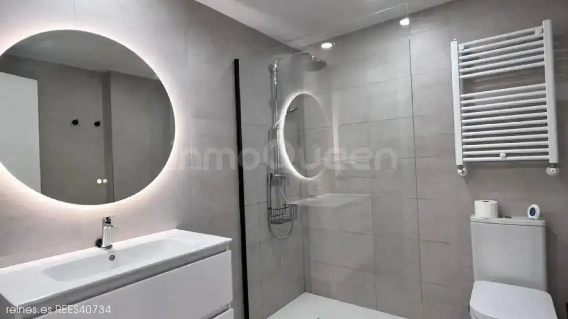 Bany de Apartament de lloguer en Llanes amb Calefacció i Moblat