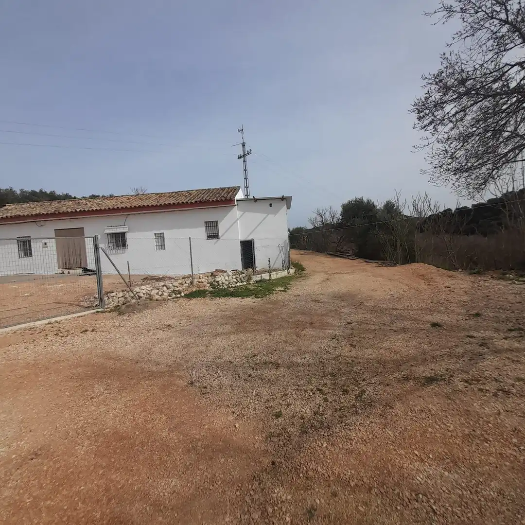 Finca rústica en venda en Encinas Reales
