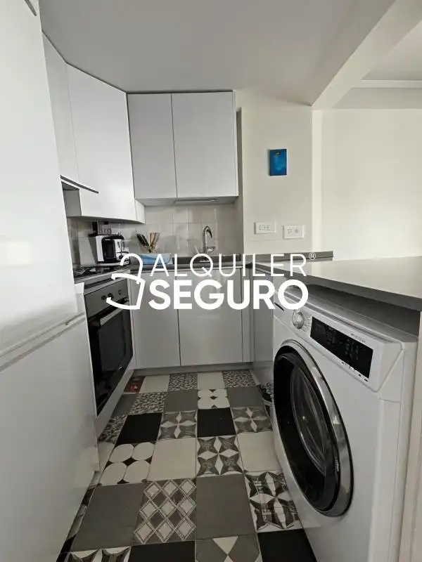 Cocina de Piso de alquiler en Casares con Terraza, Trastero y Amueblado
