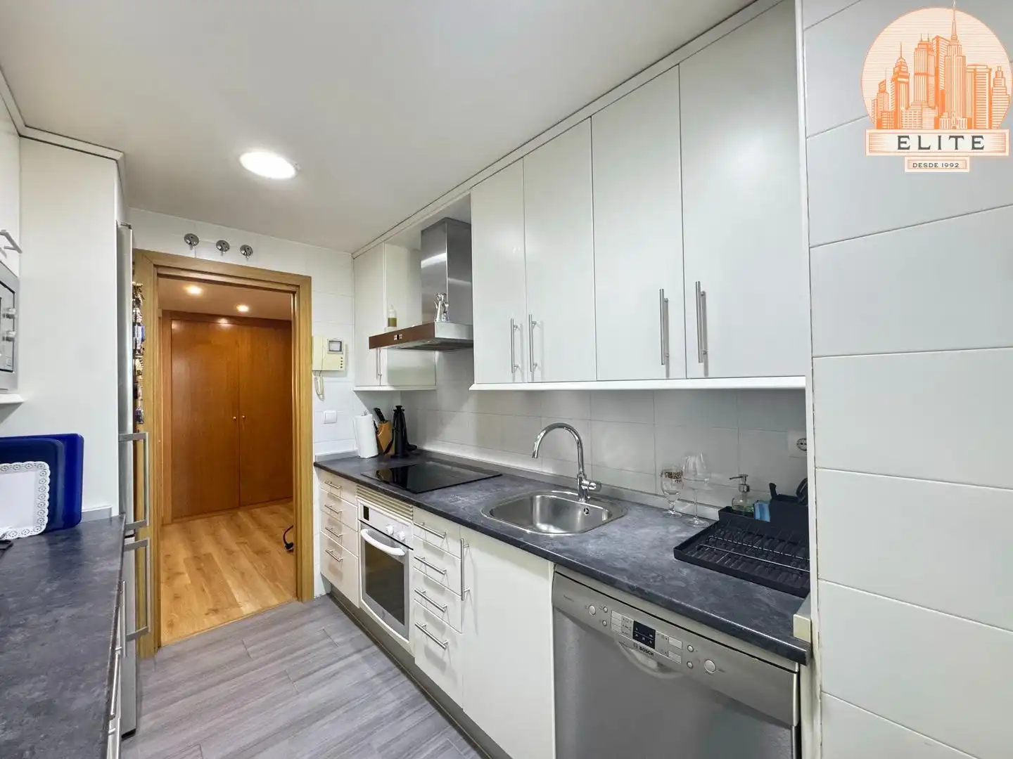 Cocina de Piso en venta en Madrid con Aire acondicionado, Calefacción y Trastero