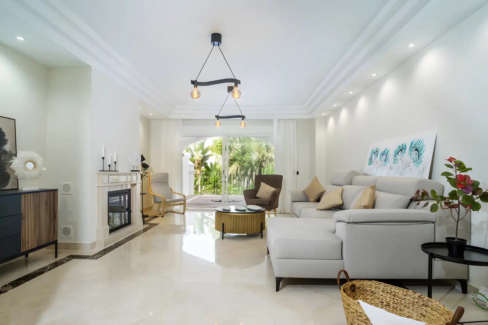 Sala de estar de Apartamento en venta en Marbella con Aire acondicionado, Terraza y Piscina