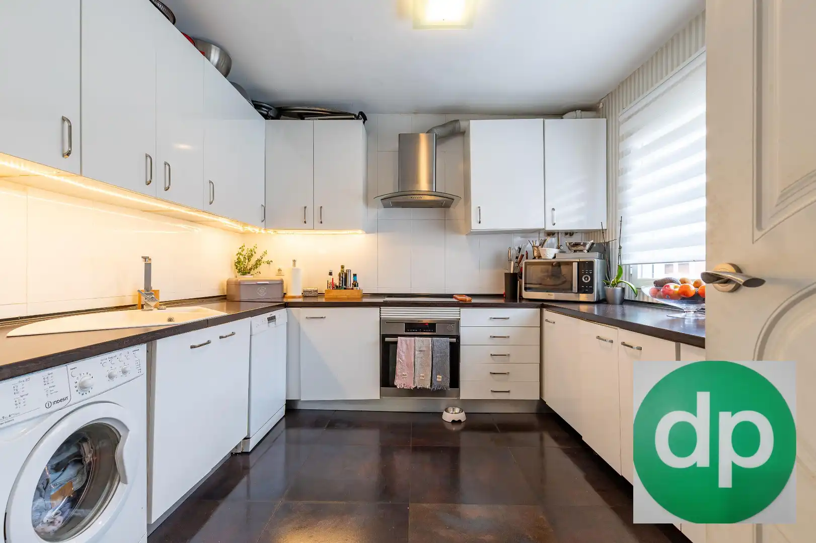 Kitchen of Detached homes for sale in Pozuelo de Alarcón  with Air Conditioner and Heating