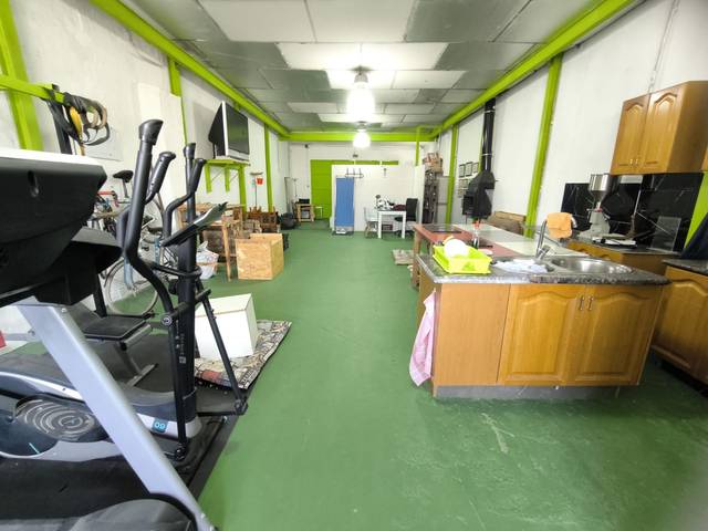 Local comercial en Alquiler en Centre - Zona Alta