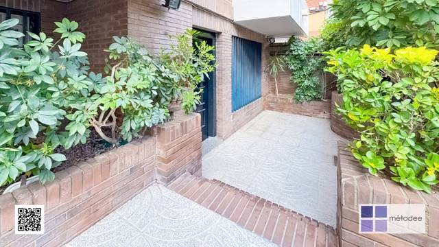 Oficina en Alquiler en Carrer del Doctor Roux en Les Tres Torres