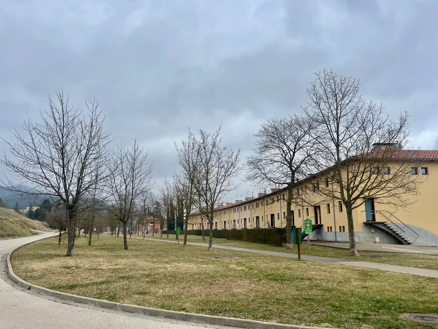 Vista exterior de Casa adosada en venta en Sant Joan de les Abadesses con Calefacción, Jardín privado y Trastero
