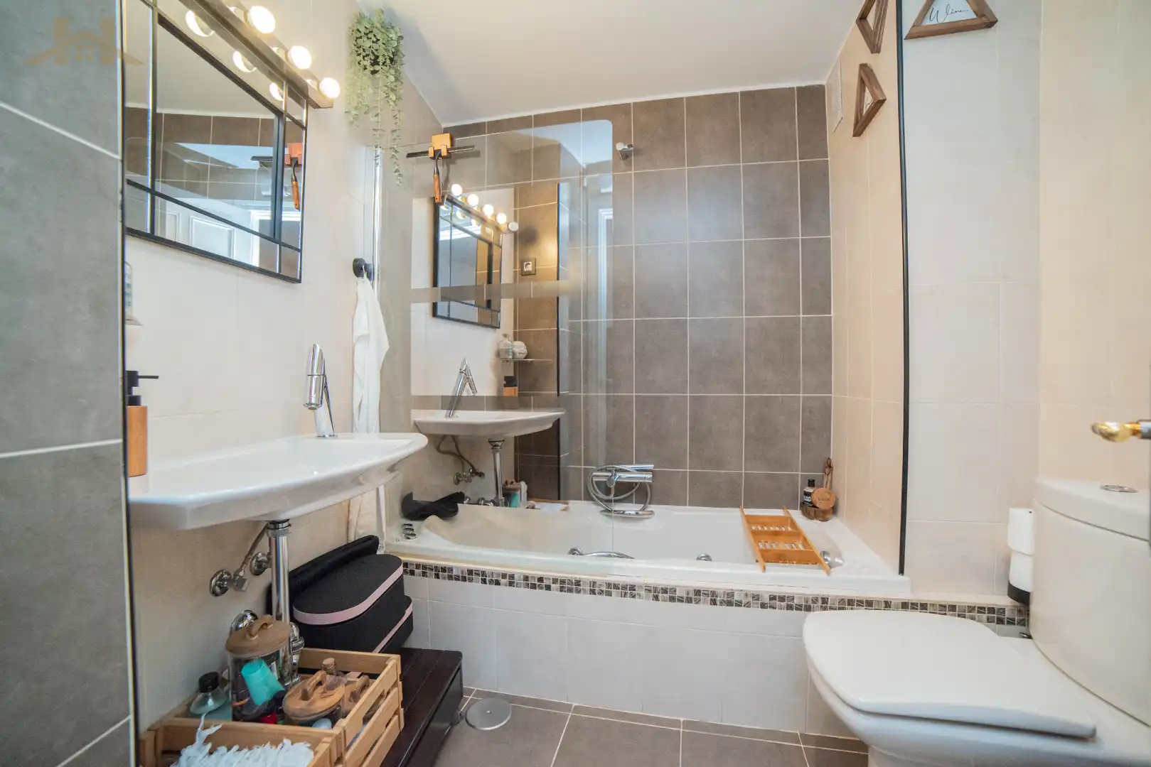 Bathroom of Flat for sale in Móstoles  with Air Conditioner and Heating