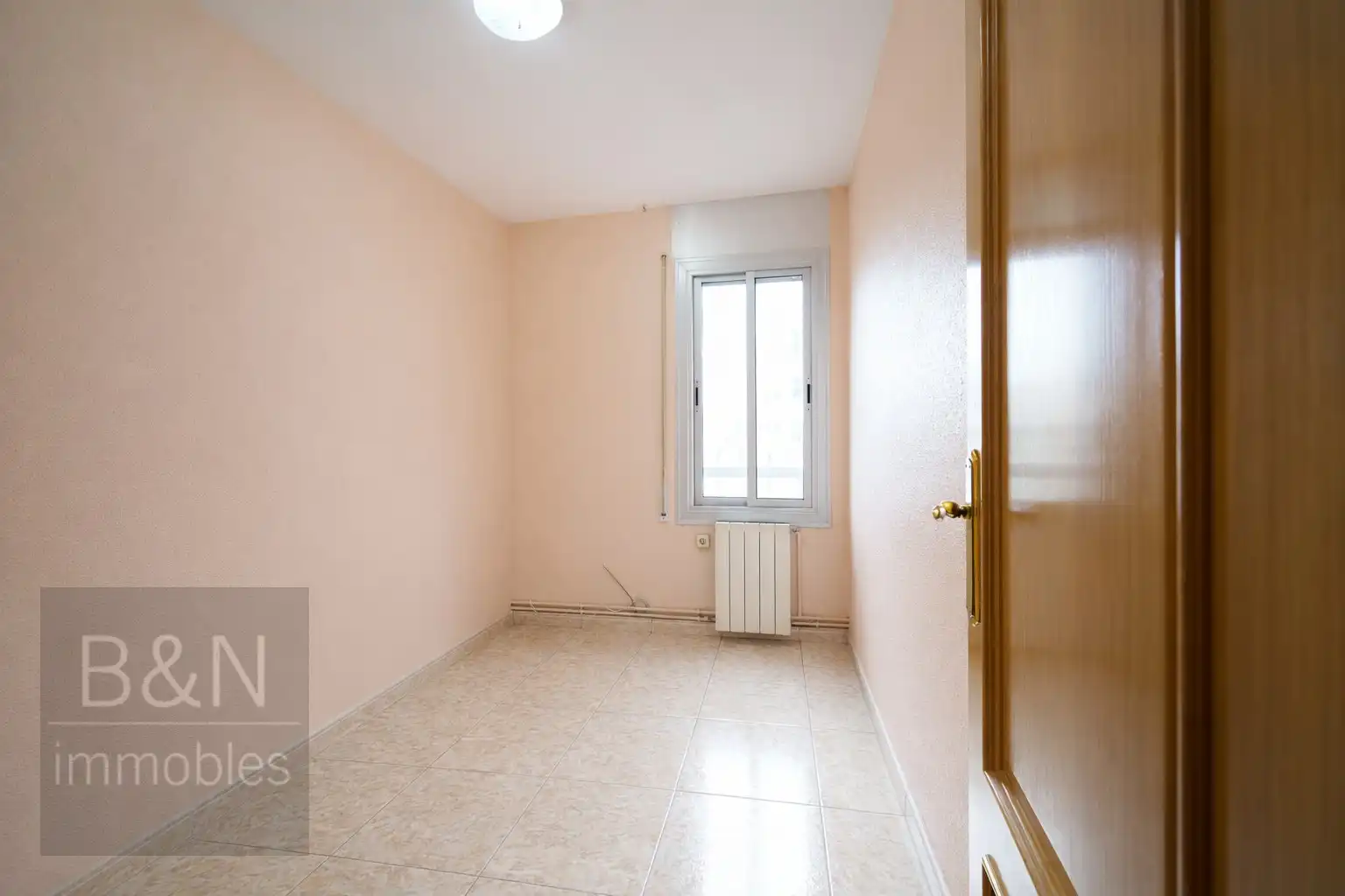 Bedroom of Flat for sale in Terrassa  with Heating