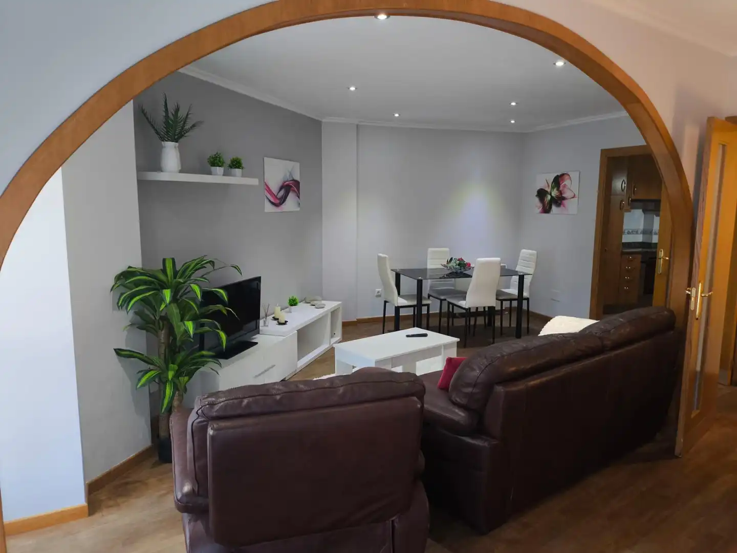 Living room of Flat for rent in Arteixo  with Heating, Storage room and Furnished