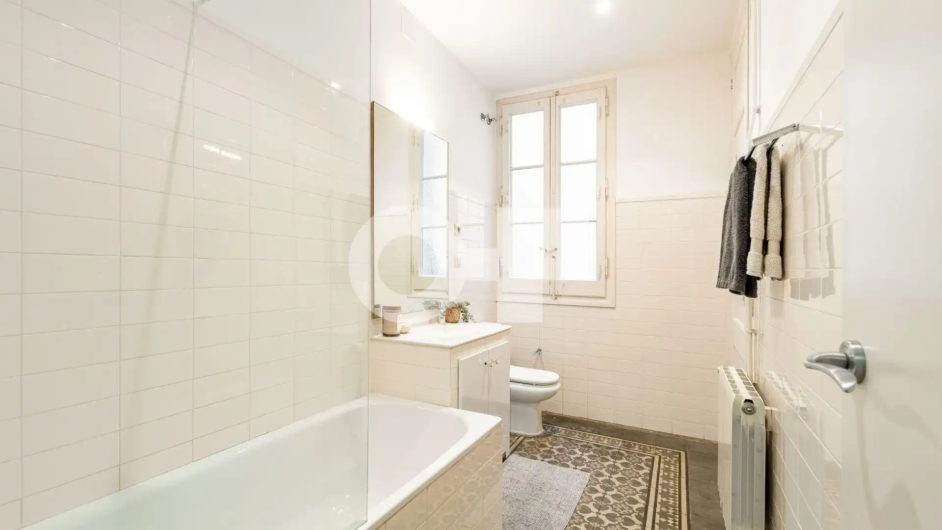 Piso con terraza en venta en Carrer Carrer Villarroel, imagen 40