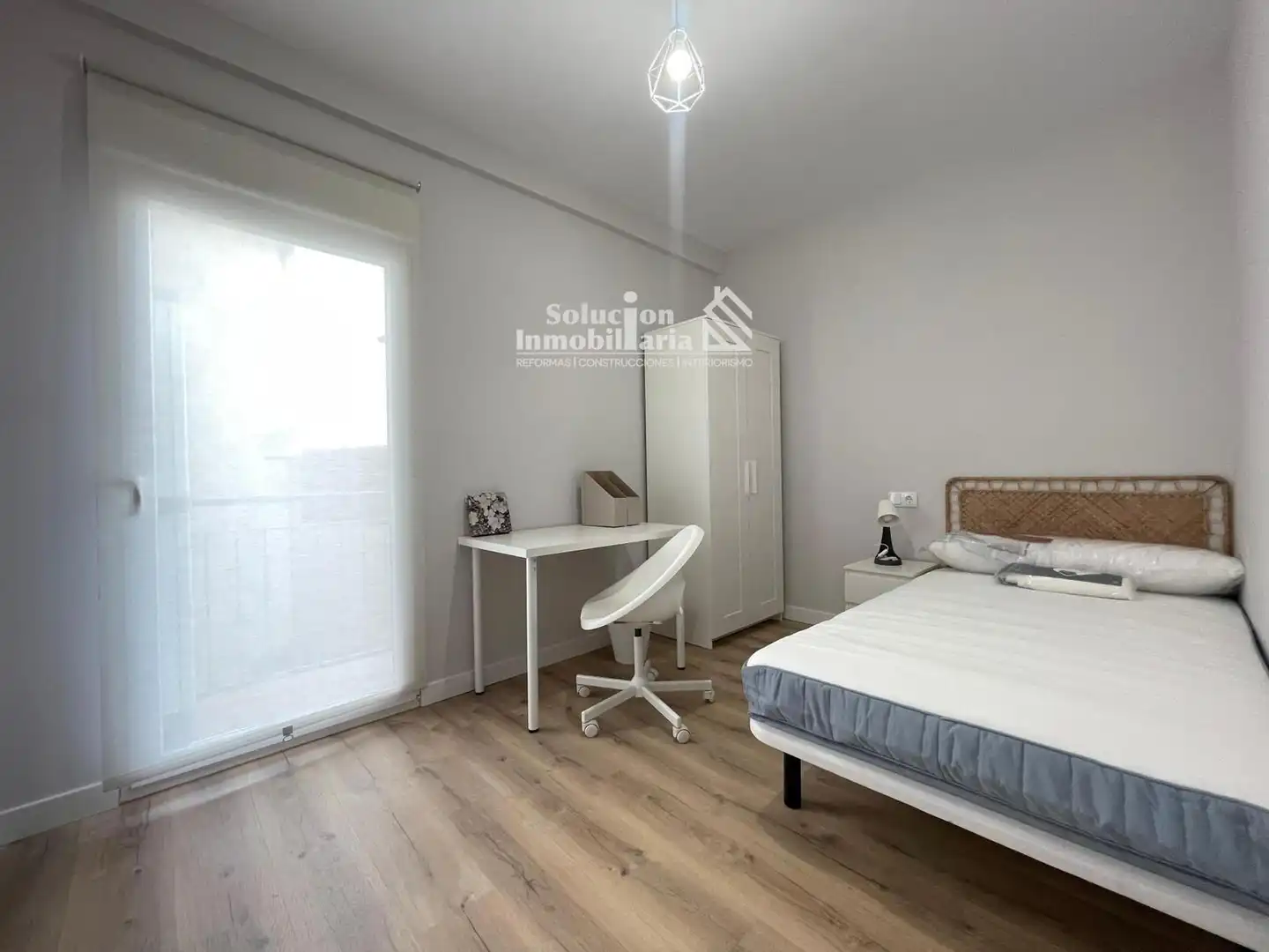 Bedroom of Flat for rent in Salamanca  with Heating and Furnished