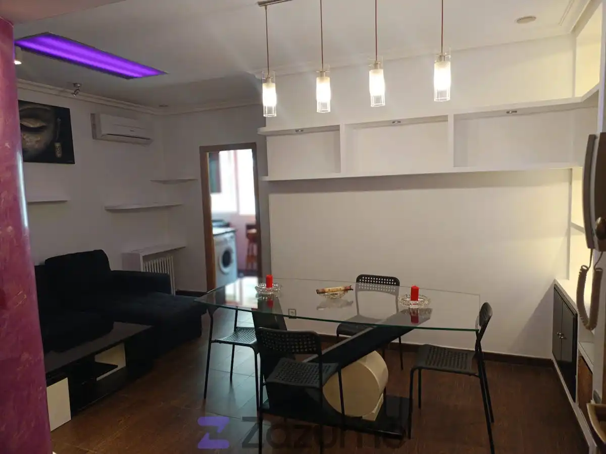 Dining room of Flat for rent in Madrid  with Air Conditioner, Heating and Parquet flooring