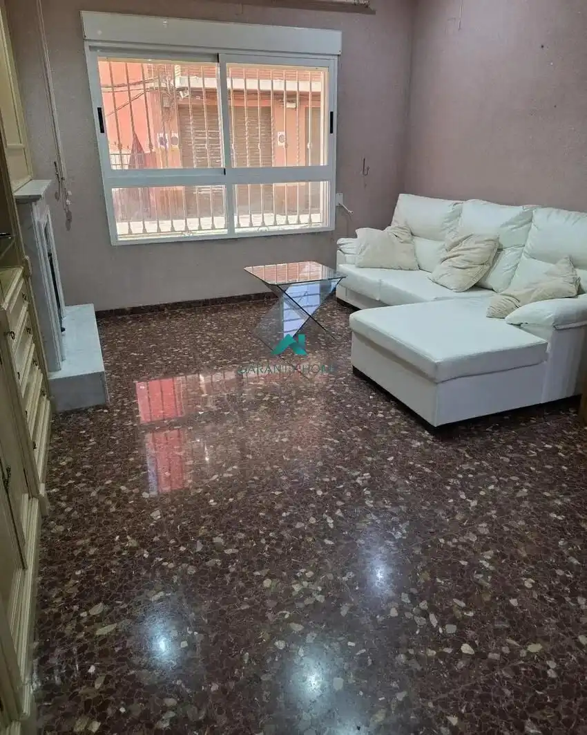 Sala de estar de Casa adosada en venta en Valencia con Aire acondicionado, Calefacción y Terraza