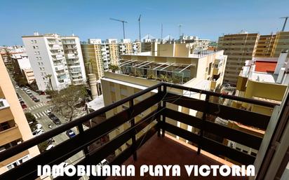 Vista exterior de Pis en venda en  Cádiz Capital amb Aire condicionat i Terrassa