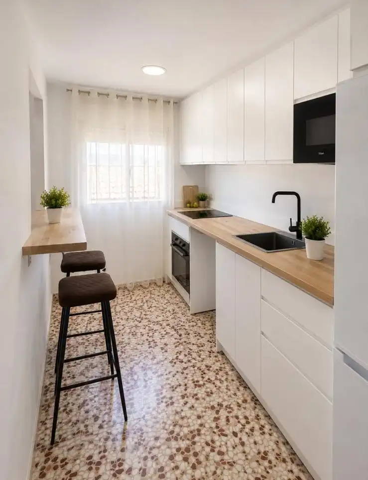 Piso con terraza en venta en La Carlota