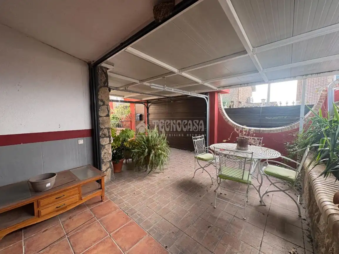 Terrasse von Haus oder Chalet zum Verkauf in El Álamo mit Klimaanlage, Heizung und Privatgarten