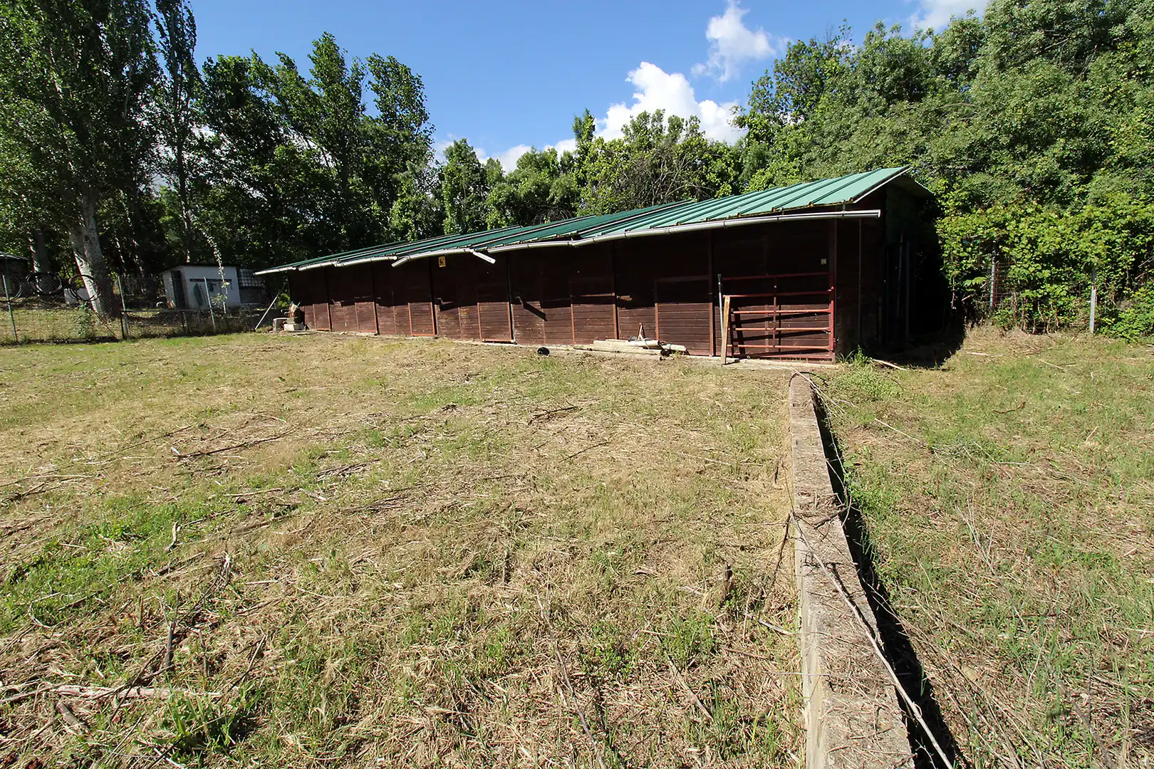 Exterior view of Land for sale in Torrelaguna