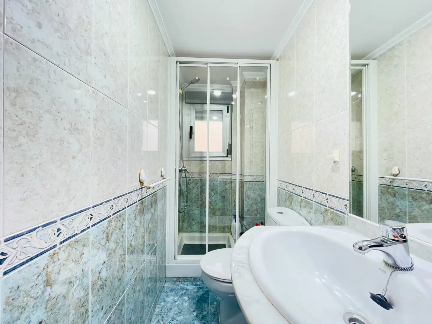 Baño de Piso en venta en Zaragoza con Aire acondicionado, Calefacción y Terraza