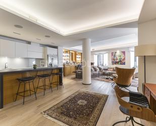 Sala d'estar de Apartament en venda en  Madrid Capital amb Aire condicionat, Calefacció i Traster