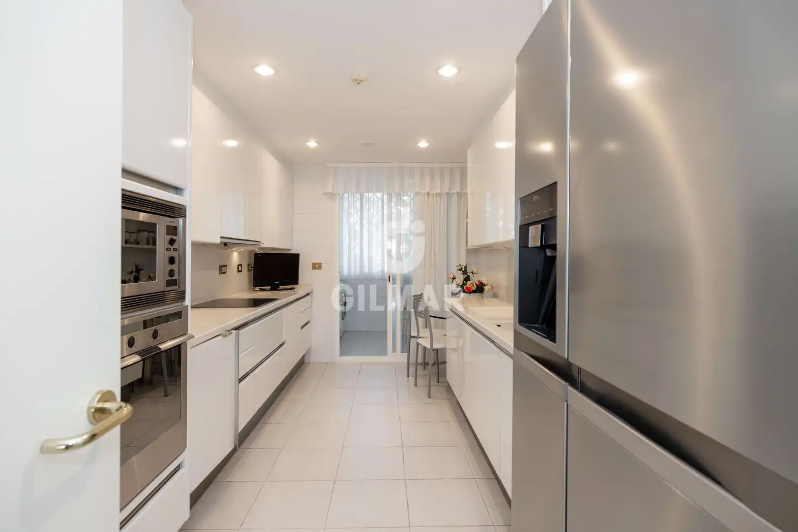 Cocina de Apartamento en venta en Marbella con Calefacción, Jardín privado y Trastero