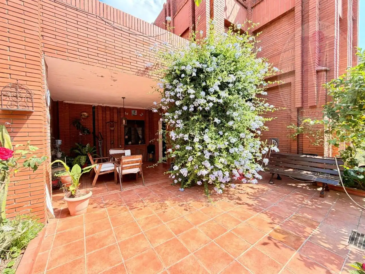 Terraza de Casa adosada en venta en Sitges con Aire acondicionado, Calefacción y Jardín privado