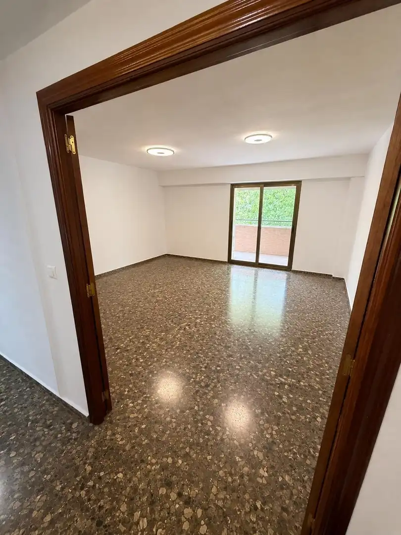 Living room of Flat for sale in Valencia  with Balcony