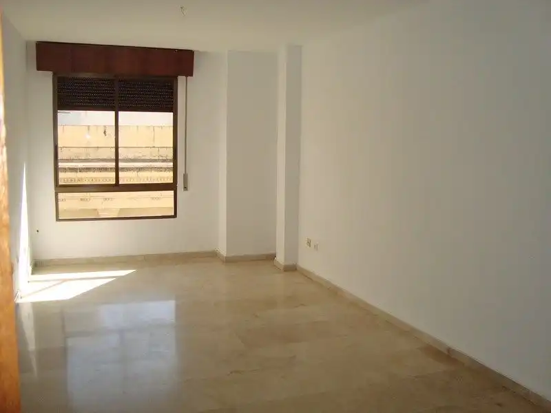 Apartment mit Aufzug zur Miete in Centro