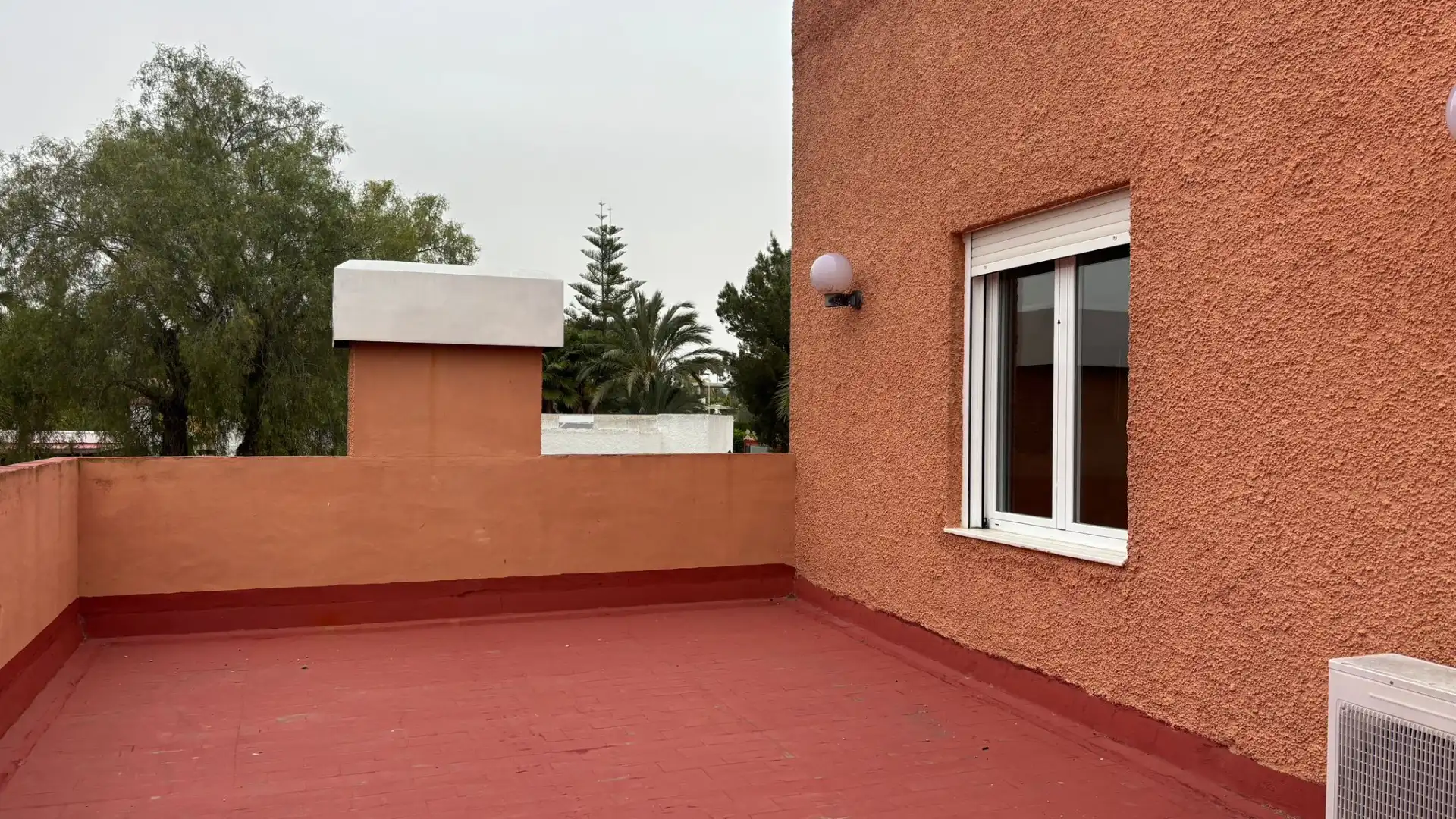 Terrassa de Casa o xalet en venda en Elche / Elx amb Jardí privat, Terrassa i Piscina