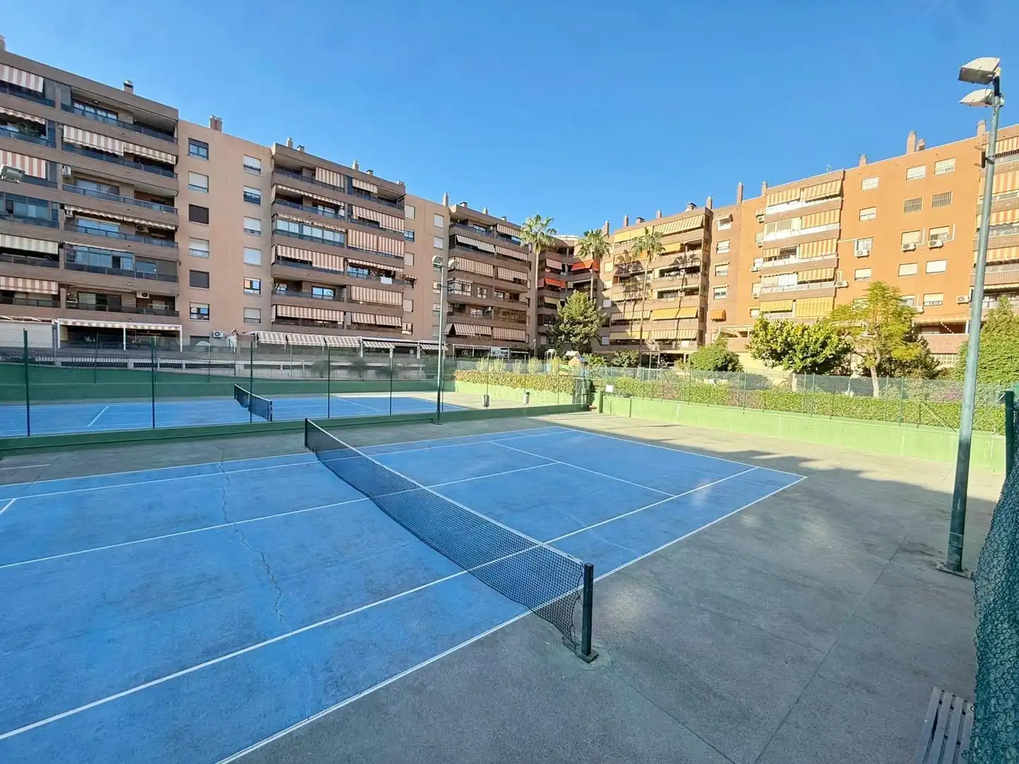 Vista exterior de Pis en venda en Málaga amb Aire condicionat, Calefacció i Jardí privat