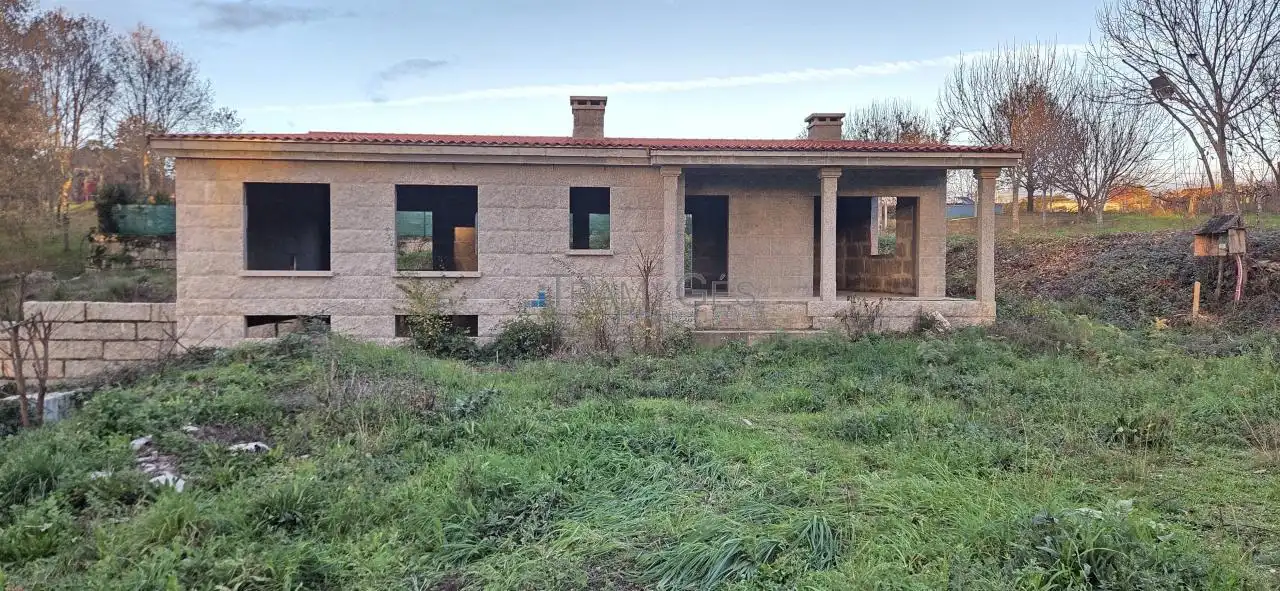 Xalet amb jardí en venda a BO. CARRASCAL - FORNELOS DA RIBERIA - FORNELOS