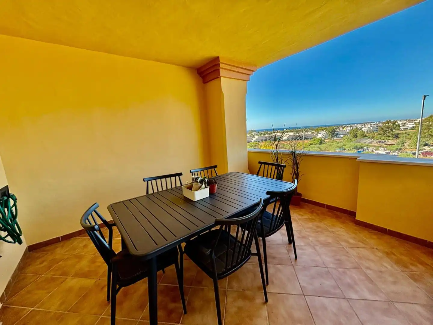 Terrace of Flat for rent in Nueva Andalucía