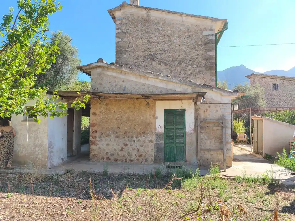 Vista exterior de Finca rústica en venda en Sóller amb Jardí privat, Terrassa i Moblat