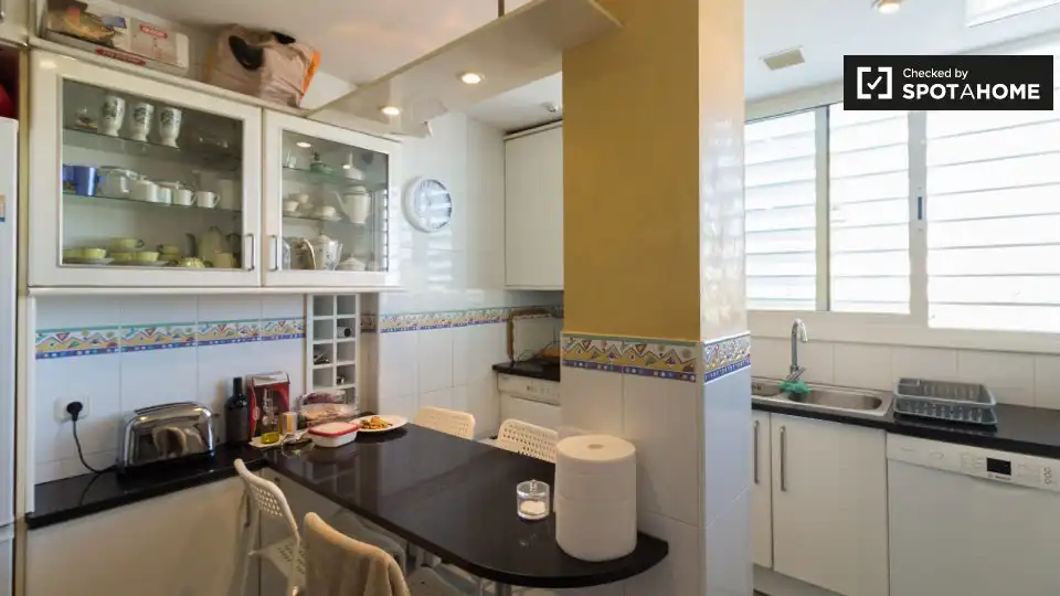 Habitació a La Maternitat i Sant Ramon