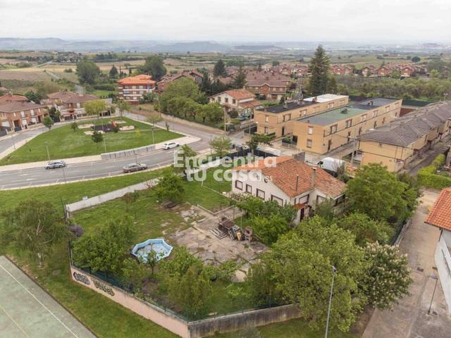 Casa-chalet en Venta en Calle Fray Domingo Salazar, 1 en Labastida / Bastida
