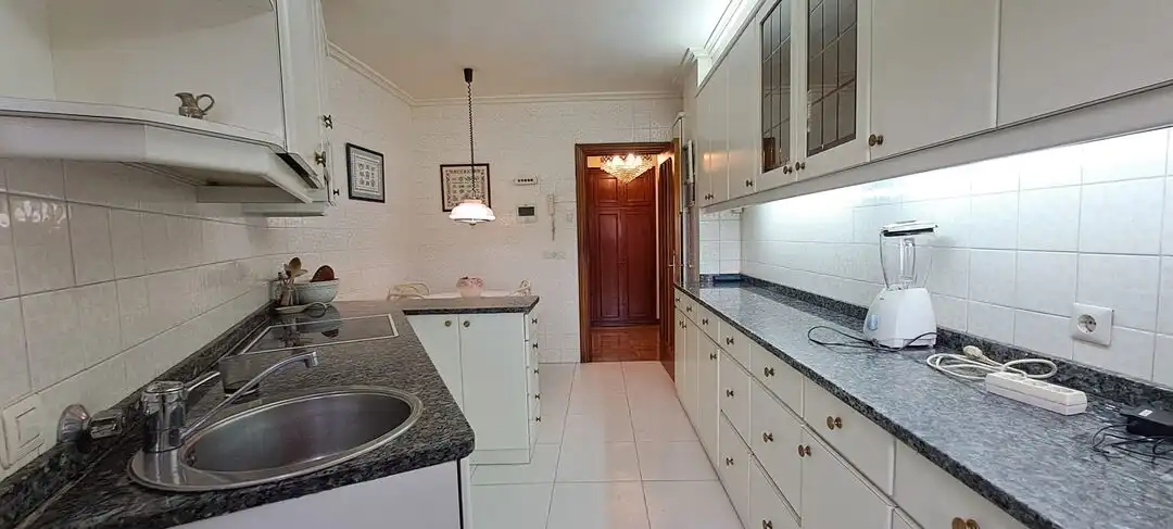 Küche von Wohnung zum Verkauf in Vitoria - Gasteiz mit Heizung und Abstellraum