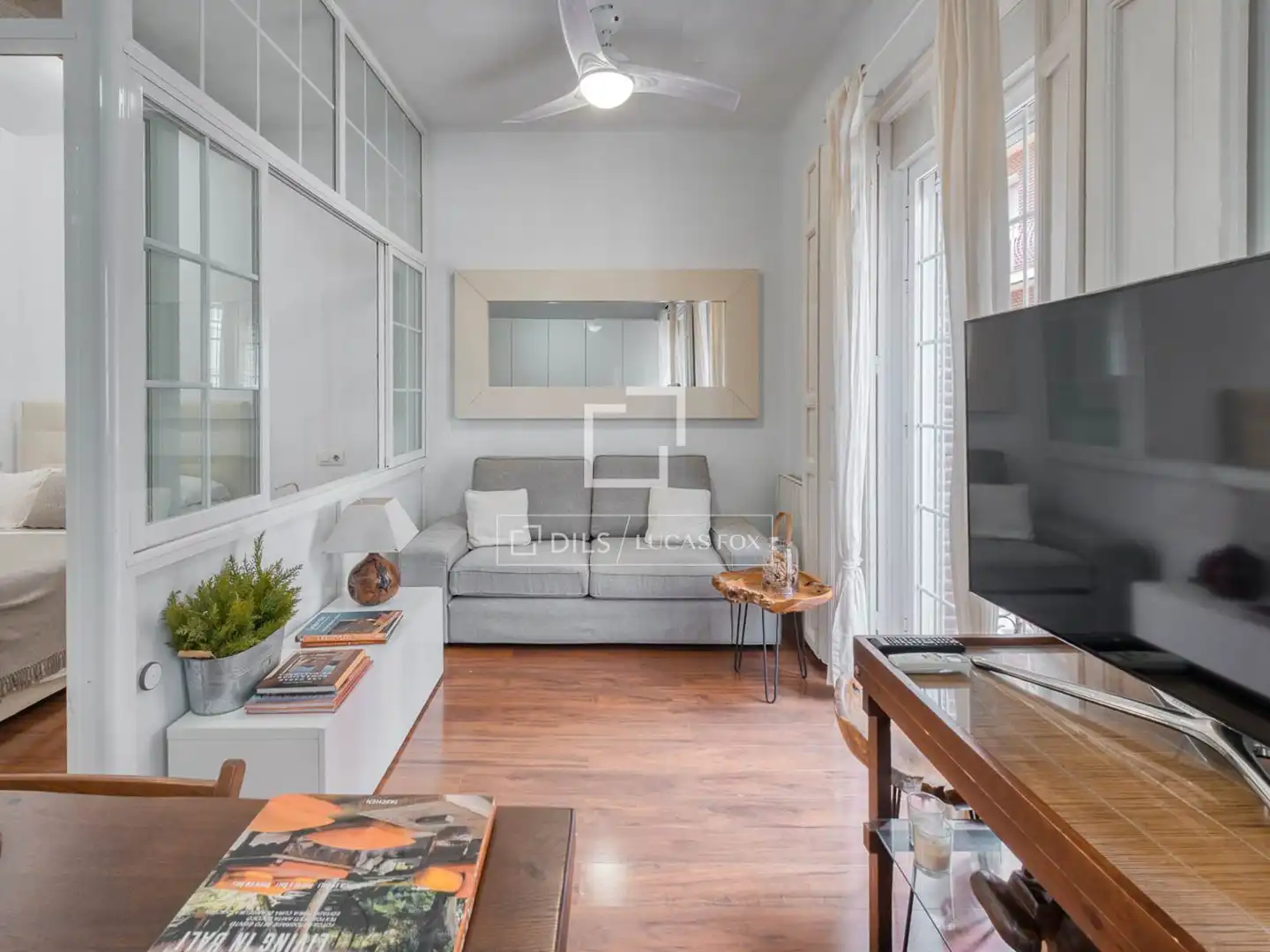 Sala de estar de Piso en venta en Madrid con Aire acondicionado, Parquet y Balcón