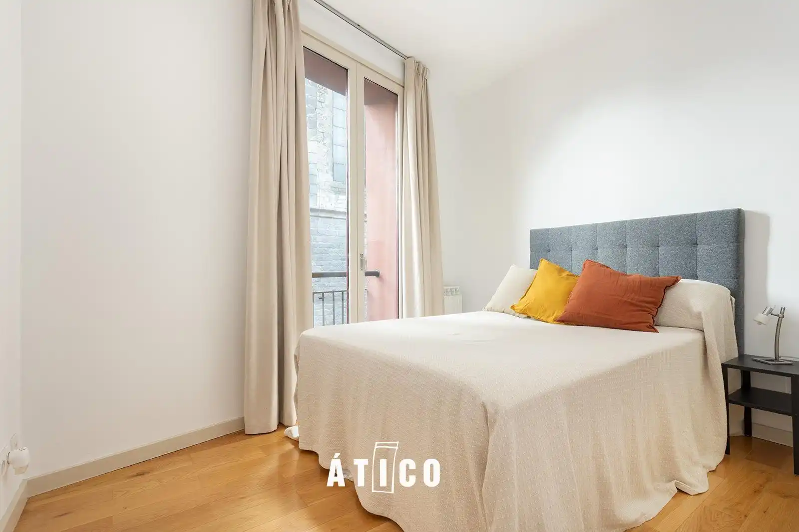 Dormitori de Àtic en venda en Barcelona amb Aire condicionat, Calefacció i Parquet